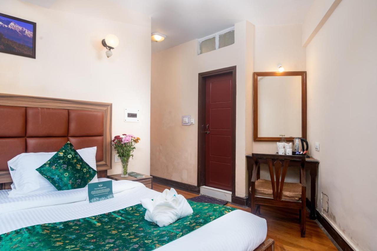 Muscatel Roma Hotel Darjeeling  Exterior foto